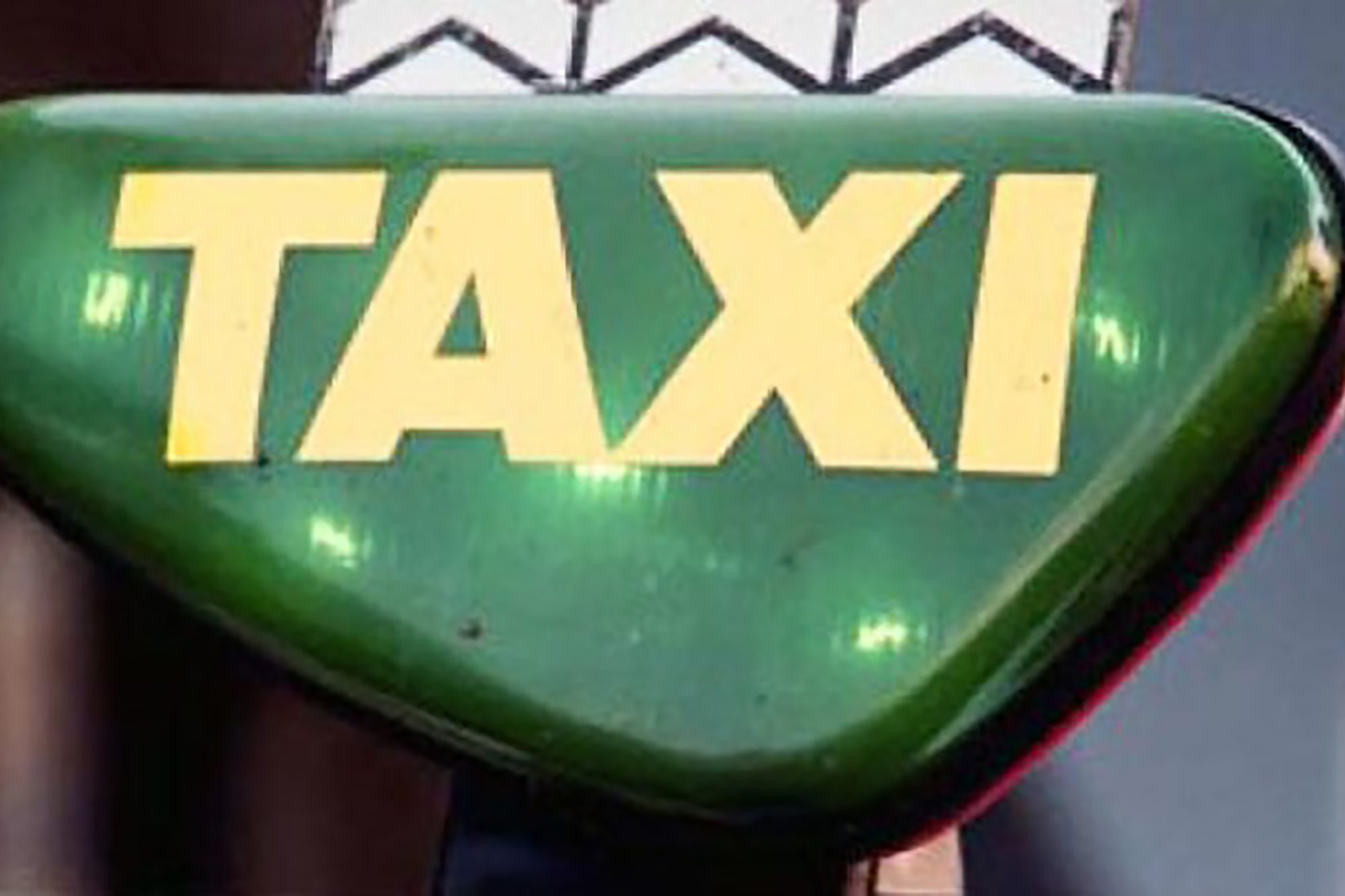 Taxaselskaberne er tabt bag en vogn, mens Uber er kommet for at blive!